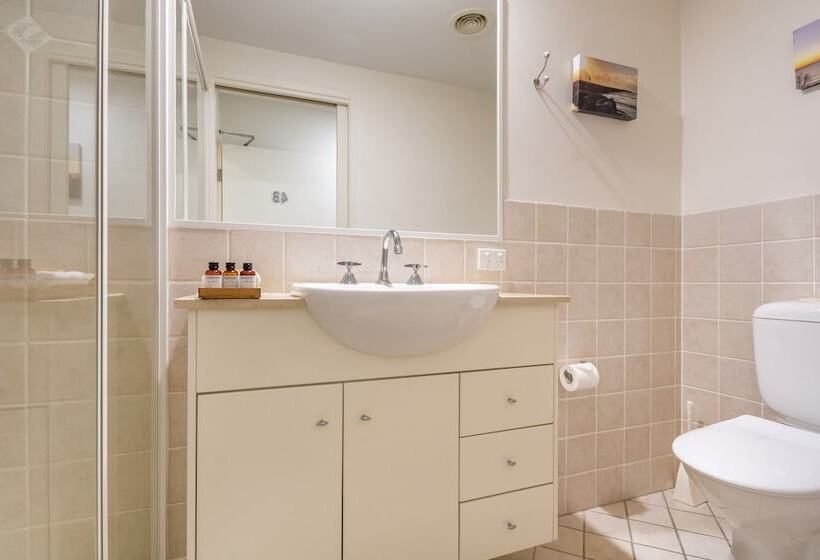 ガーデンビュースタンダードルーム, The Cove Yamba