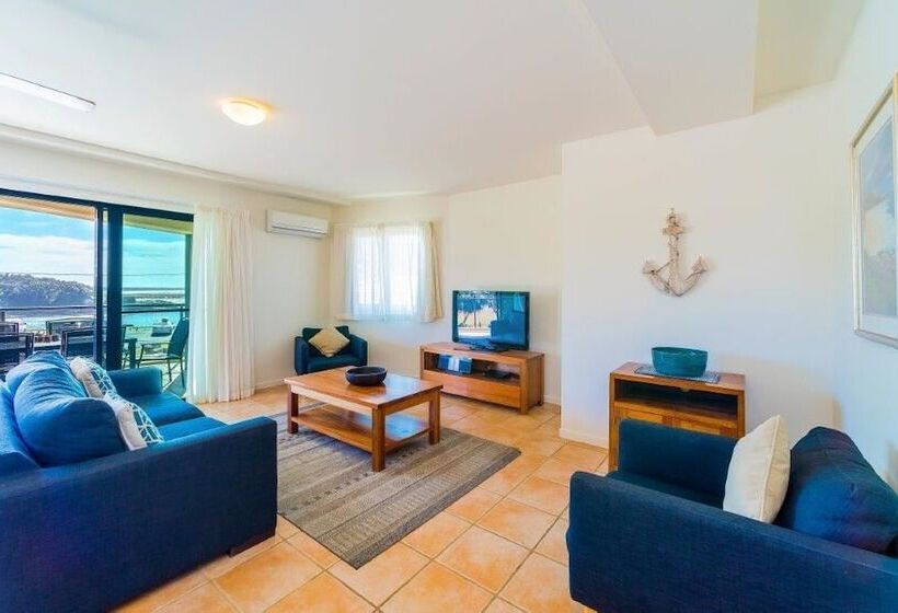 海の見える3ベッドルームアパートメント, The Cove Yamba