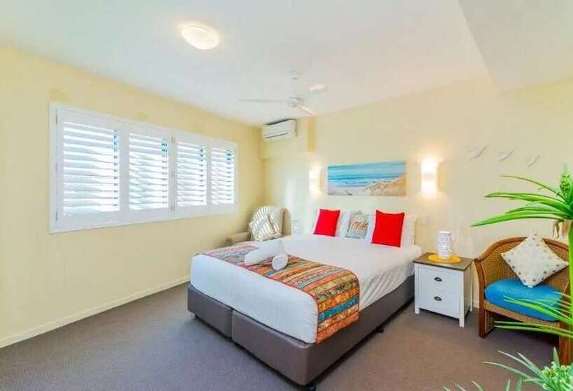 ガーデンビューの2ベッドルームアパート, The Cove Yamba