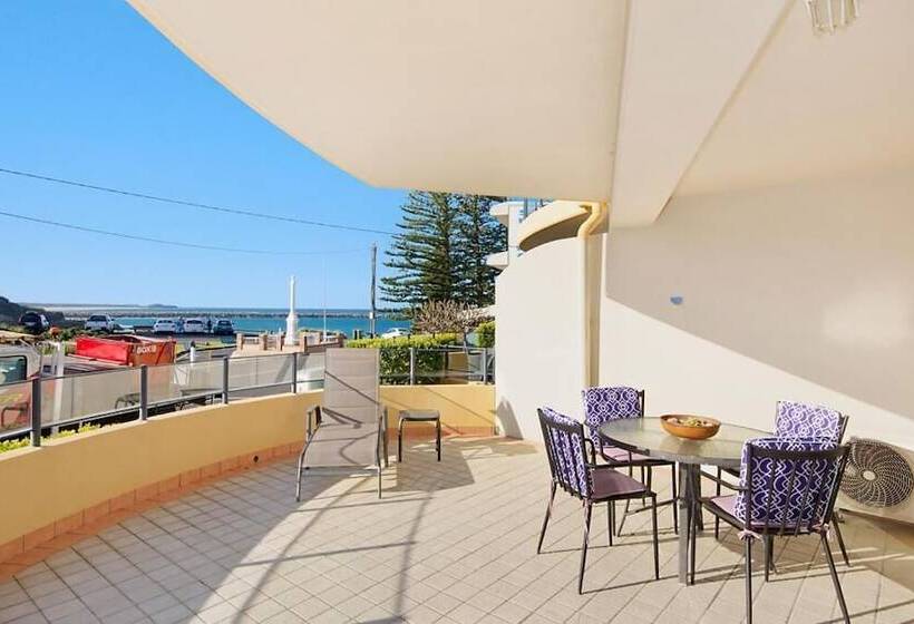 1階の1ベッドルームアパートメント, The Cove Yamba