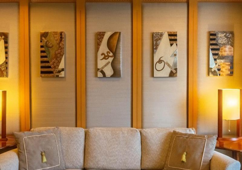 海の見える1ベッドルームアパートメント, The Cove Yamba