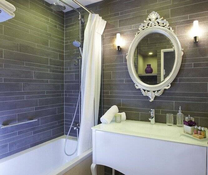 プレミアムスイート, La Clef Louvre Paris By The Crest Collection