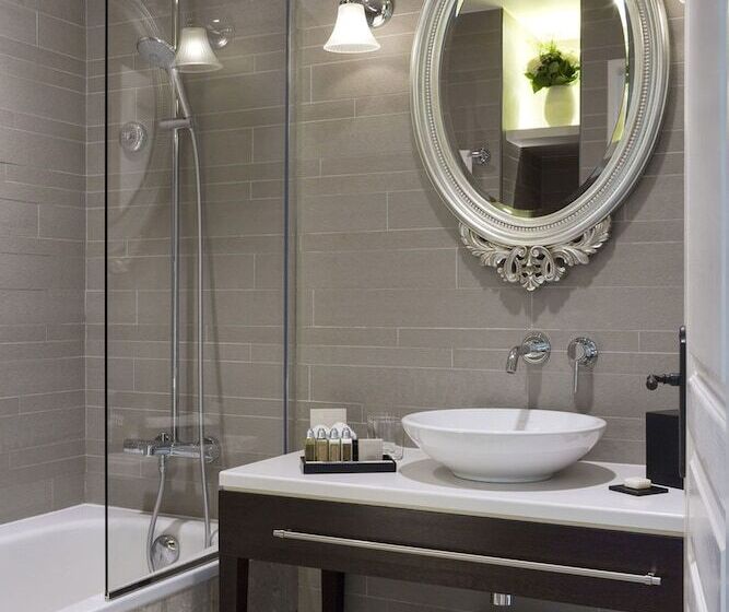 プレミアムスイート, La Clef Louvre Paris By The Crest Collection