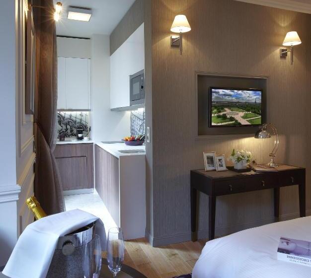 プレミアムスイート, La Clef Louvre Paris By The Crest Collection