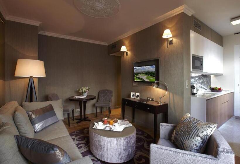 スイート, La Clef Louvre Paris By The Crest Collection