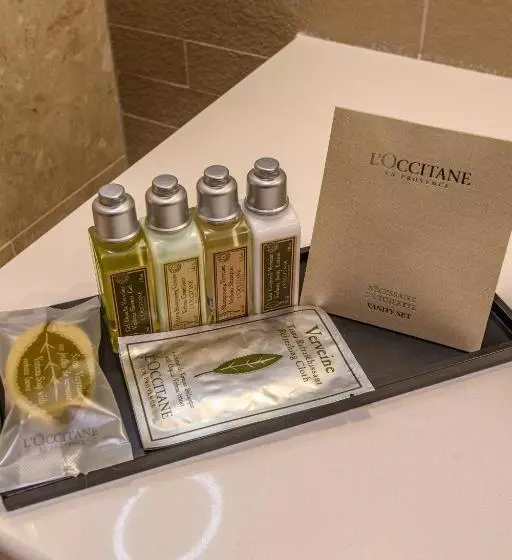 ロイヤルスイート, La Clef Louvre Paris By The Crest Collection