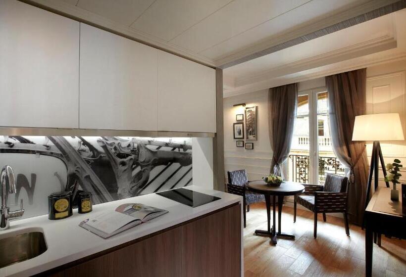 ロイヤルスイート, La Clef Louvre Paris By The Crest Collection