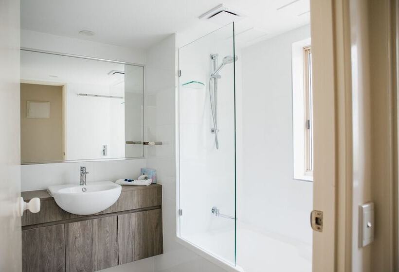 带2个卧室带海景的公寓, Osprey Apartments