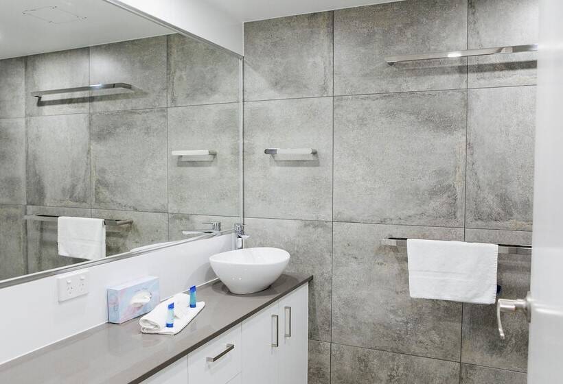 Апартаменты 2 Спальни Вид на Море, Osprey Apartments