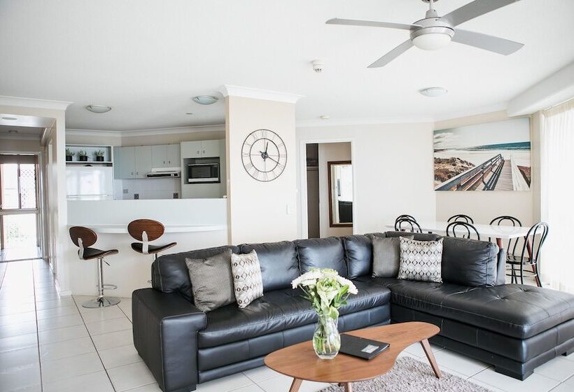 Апартаменты 3 Спальни Вид на Море, Osprey Apartments