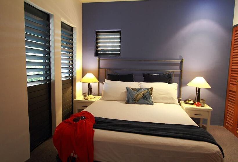 Апартаменты 2 Спальни, Reef Club Resort
