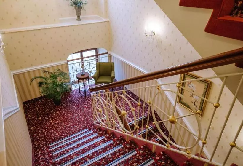 リバービュースタンダードルーム, Ringhotel Schloss Tangermünde