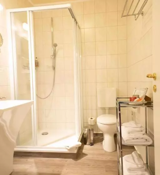 リバービュースタンダードルーム, Ringhotel Schloss Tangermünde