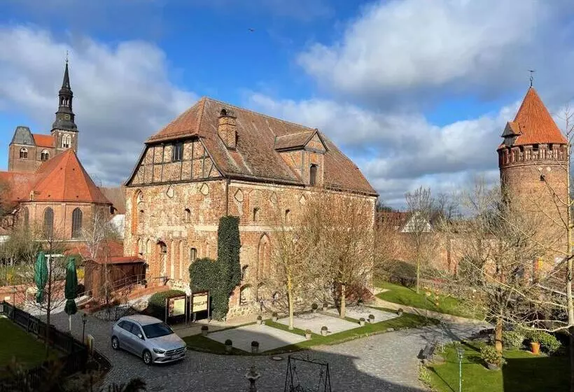 スタンダードインサイドビュールーム, Ringhotel Schloss Tangermünde