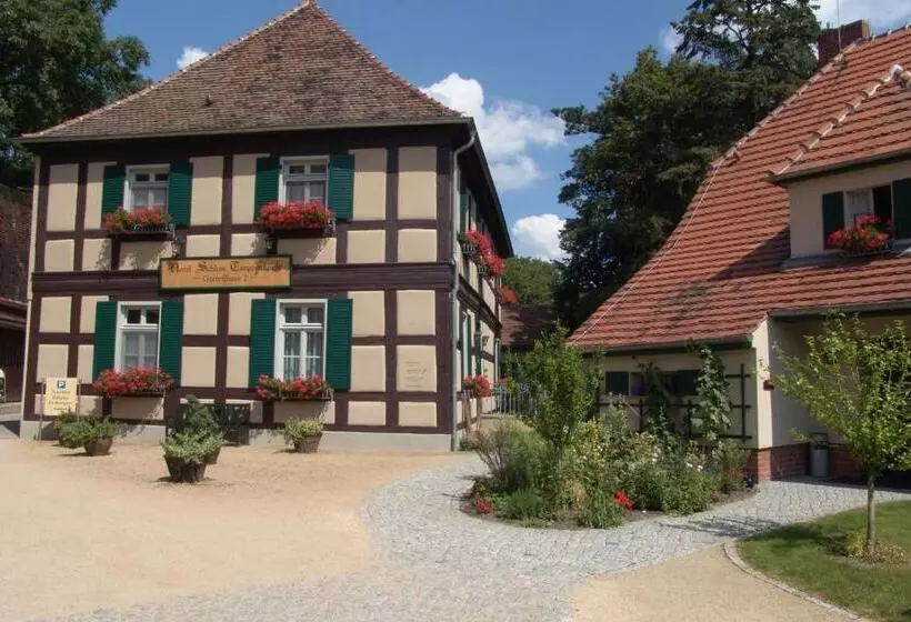 屋根裏部屋風スタンダードルーム, Ringhotel Schloss Tangermünde