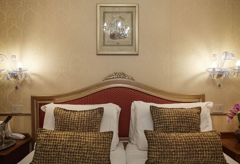 Standard Single Room, Orsaria