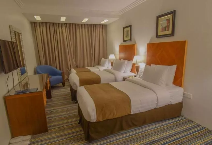 اتاق استاندارد سه نفره, Al Massa Grand