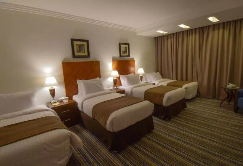 اتاق استاندارد چهار تخته, Al Massa Grand
