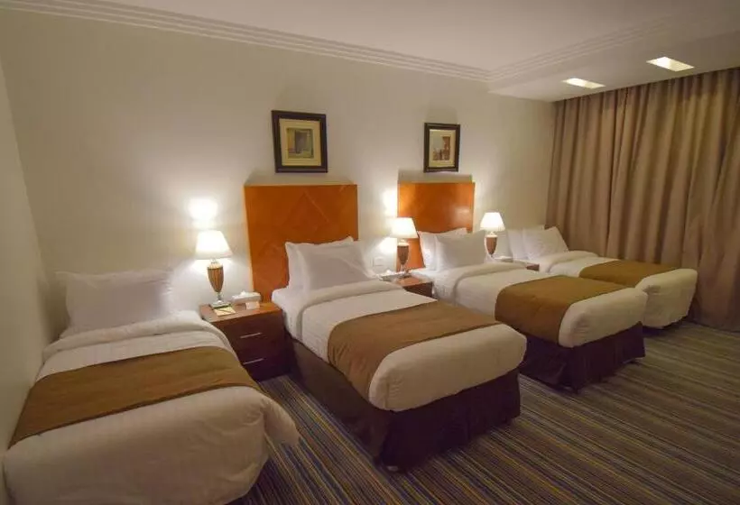 اتاق استاندارد چهار تخته, Al Massa Grand
