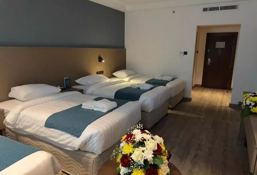 اتاق استاندارد چهار تخته, Al Massa Grand