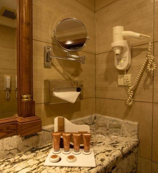 اتاق استاندارد, Bristol