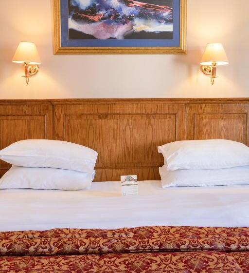 اتاق استاندارد, Bristol