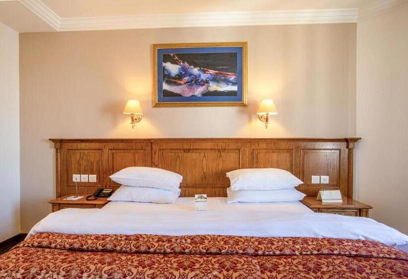 اتاق استاندارد, Bristol