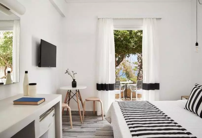 اتاق اقتصادی با چشم‌انداز دریا, High Mill Paros