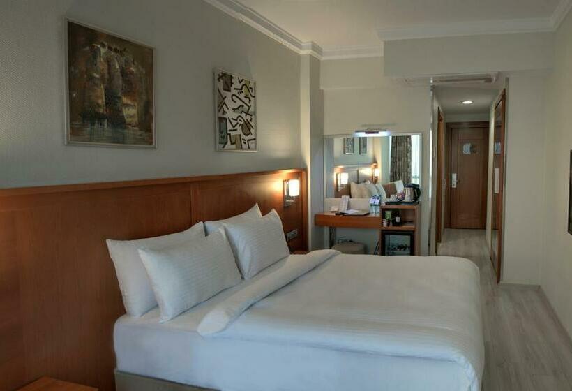 اتاق استاندارد, Orka Royal Hotel & Spa