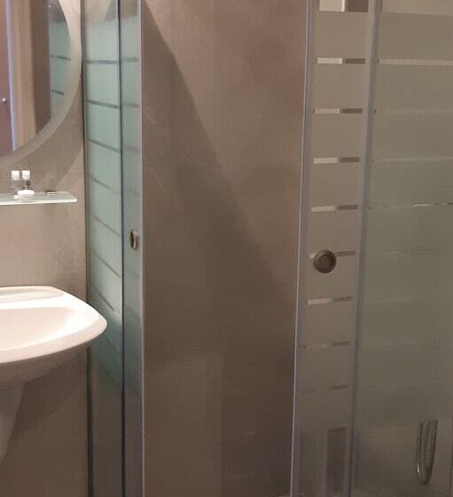 이코노미 패밀리 스위트, Palladium