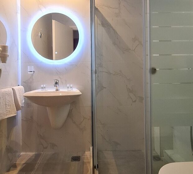 주니어 스위트, Palladium