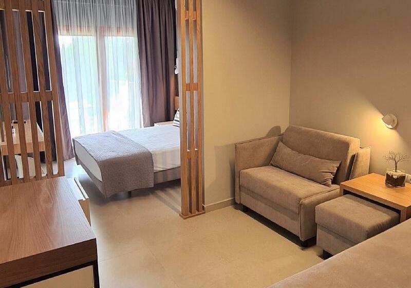 주니어 스위트, Palladium