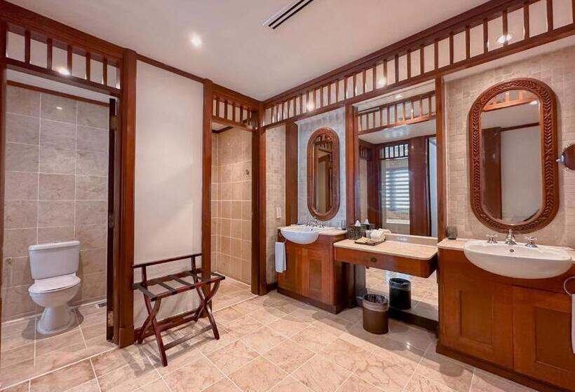 חדר פרמיום נוף לגינה, Rebak Island Resort & Marina