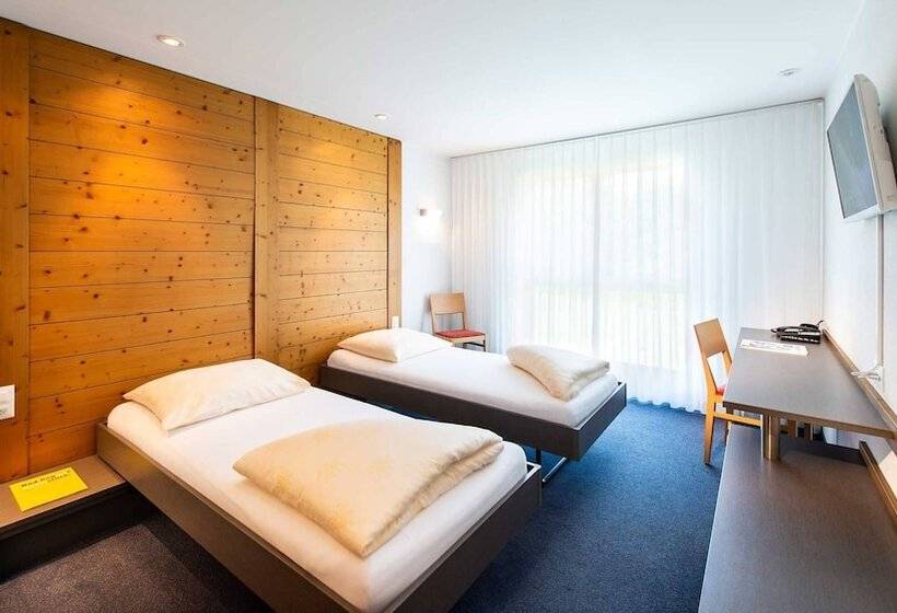 标准间, Swiss Heidi