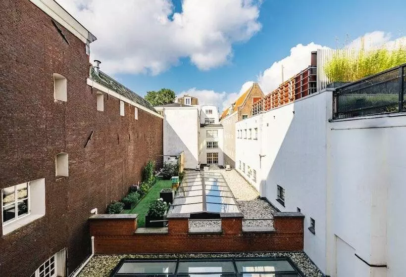 Deluxe Room, The Dylan Amsterdam The Leading Hotels Of The World
