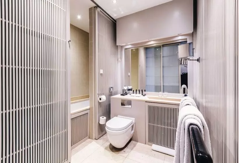 Standard Room, The Dylan Amsterdam The Leading Hotels Of The World