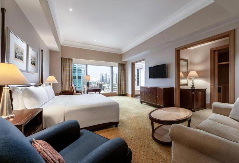 Standard Room King Size Bed, The Ritzcarlton Jakarta, Mega Kuningan