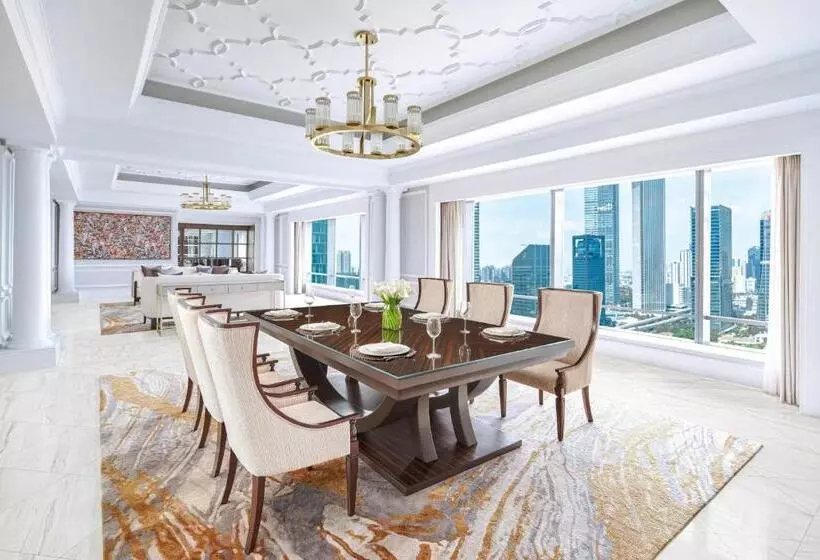 سوئیت پرزیدنت, The Ritzcarlton Jakarta, Mega Kuningan