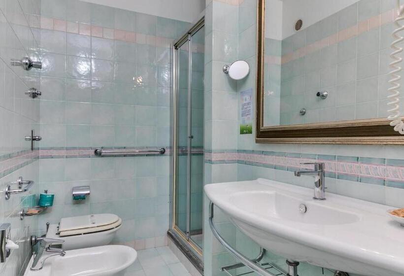 スーペリアトリプルルーム, La Tonnara Di Bonagia Resort