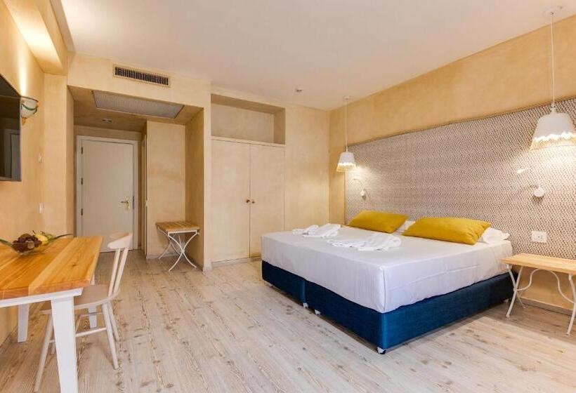 اتاق سوپریور سه تخته, La Tonnara Di Bonagia Resort