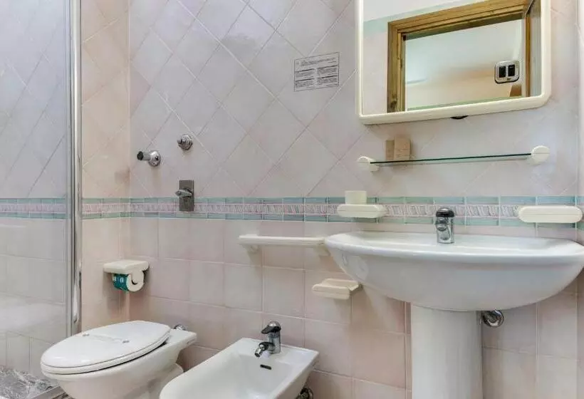 اتاق استاندارد با چشم‌انداز باغ, La Tonnara Di Bonagia Resort