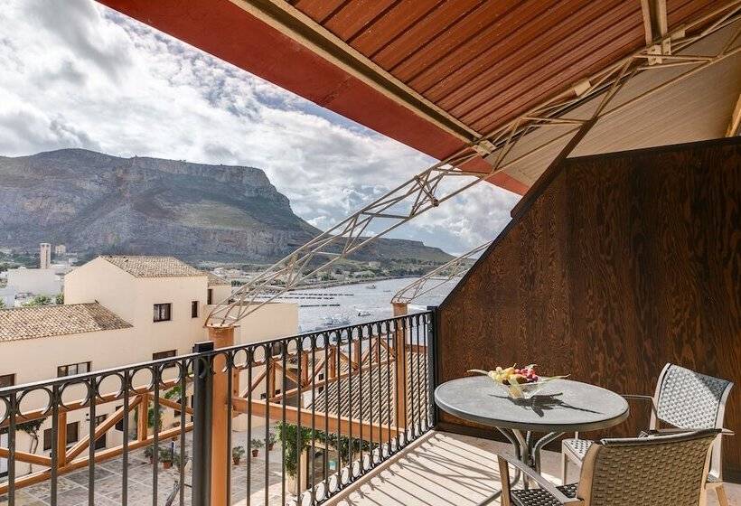 サイドシービュースーペリアールーム, La Tonnara Di Bonagia Resort