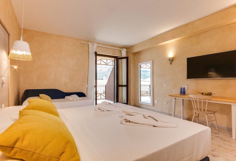 スーペリアトリプルルーム, La Tonnara Di Bonagia Resort