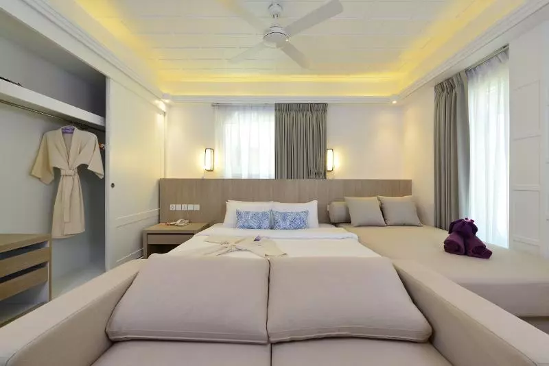 Sviitti Uima-allas, Twin Lotus Resort And Spa Sha Plus Adult Only November April