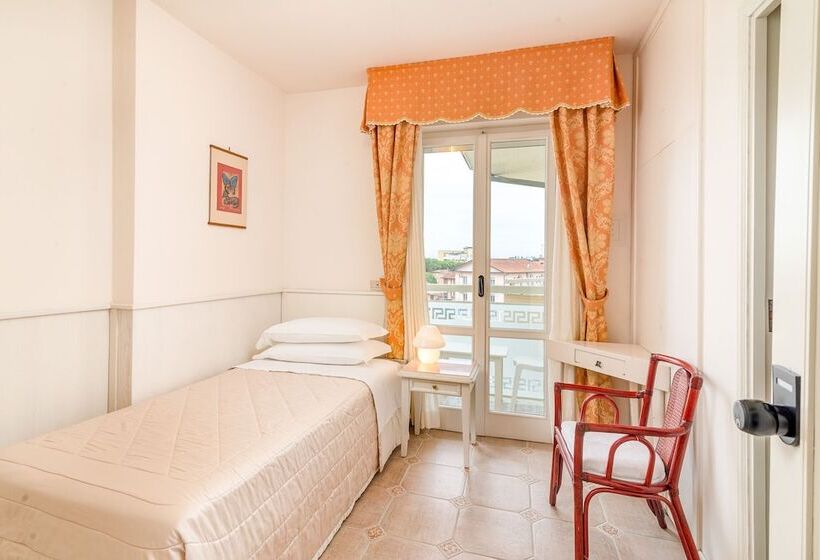 经典单人间, Universal