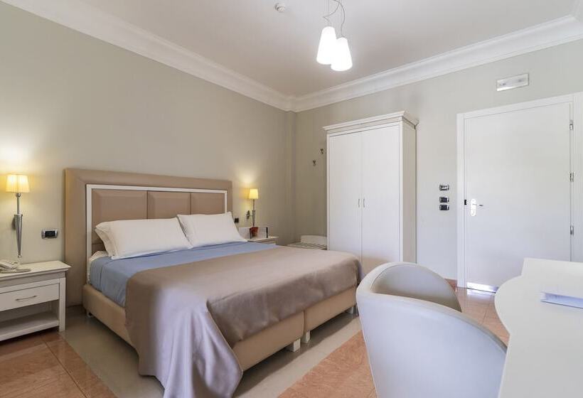 Номер Deluxe, Victoria Palace Hotel & Zen Wellness