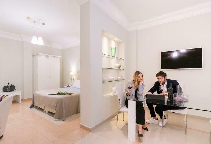 Номер Deluxe, Victoria Palace Hotel & Zen Wellness