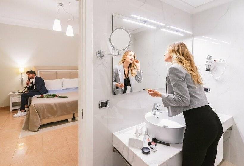 Номер Deluxe, Victoria Palace Hotel & Zen Wellness