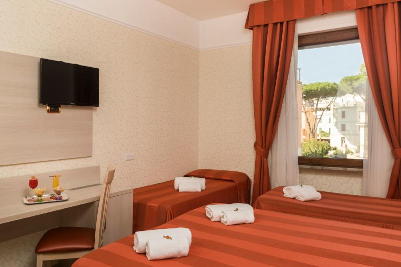 اتاق استاندارد چهار تخته, Villa Rosa
