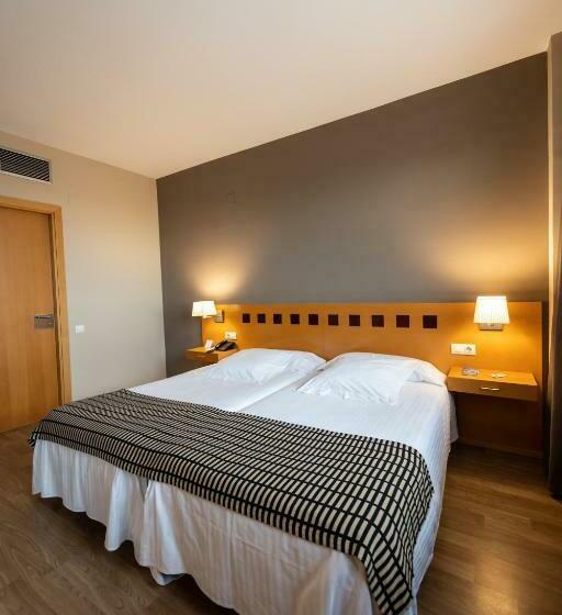 标准间, Ponient Vila Centric